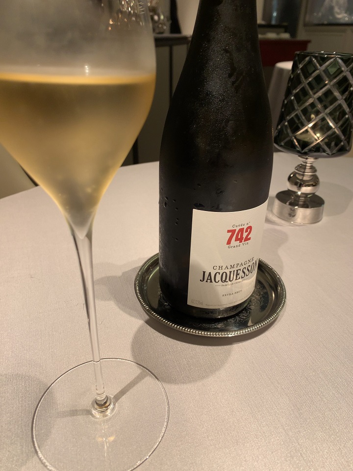 ジャクソン キュヴェ 742 jacquesson cuvee no742