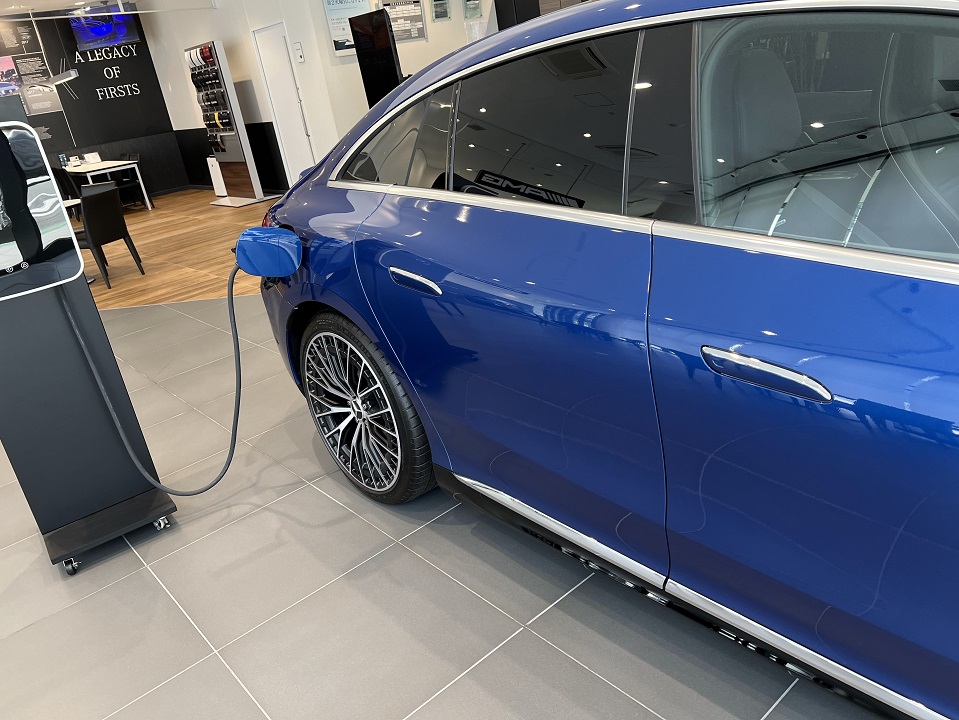Mercedes-Benz EQE メルセデスベンツ EV