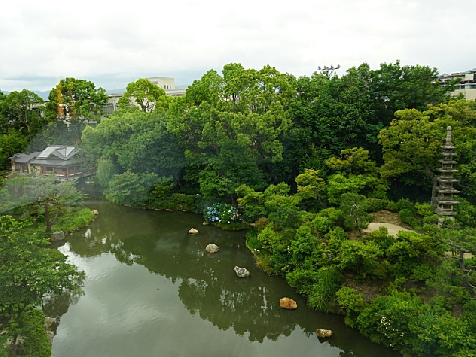 フォーシーズンズホテル京都 Four Seasons Hotel Kyoto