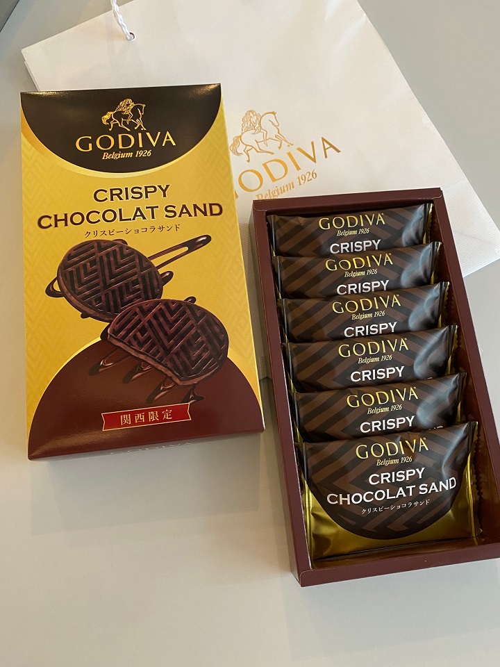 関西限定 クリスピーショコラサンド ゴディバ