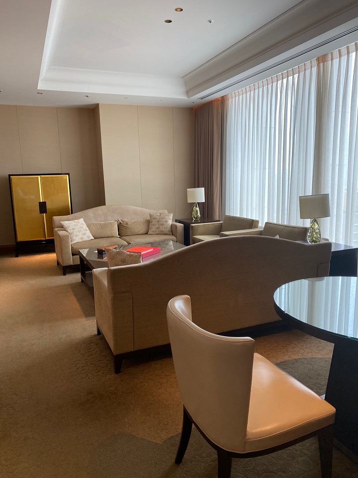 セントレジス大阪 エグゼクティブスイート Satsuki Suite