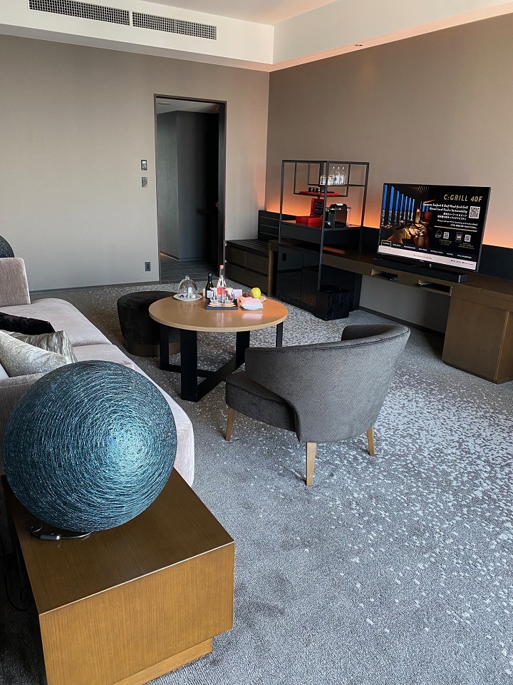 コンラッド大阪 キングエグゼクティブスイート CONRAD OSAKA