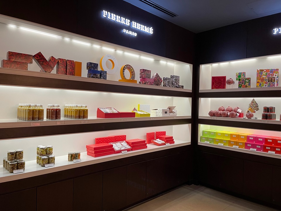 ピエール・エルメ・パリ PIERRE HERMÉ PARIS ザ・リッツ・カールトン京都