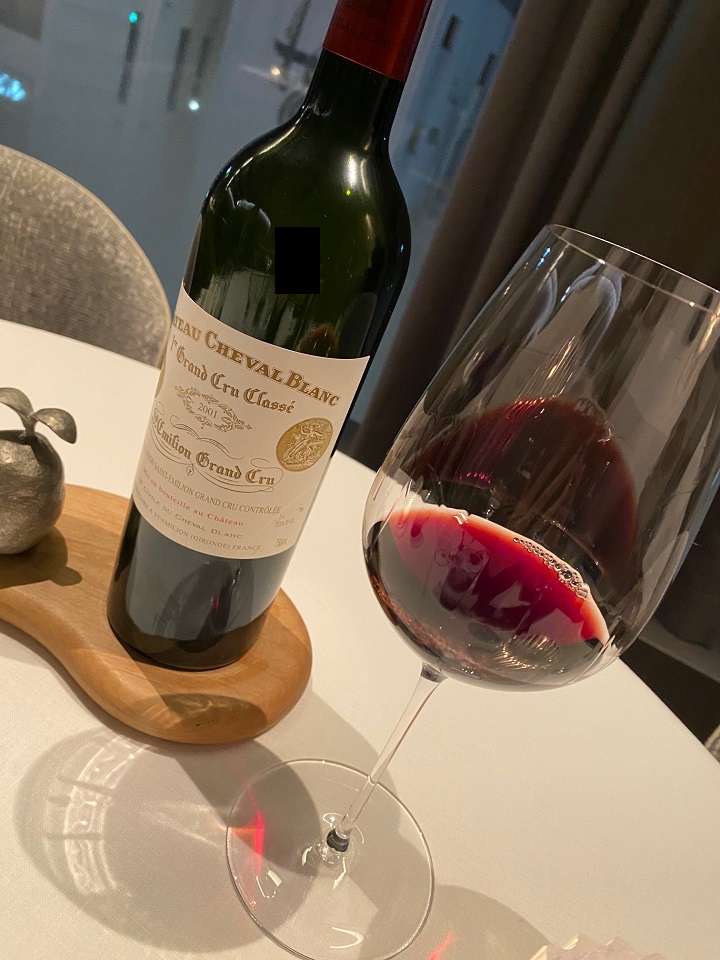 シャトー・シュヴァル・ブラン 2001 Chateau Cheval Blanc