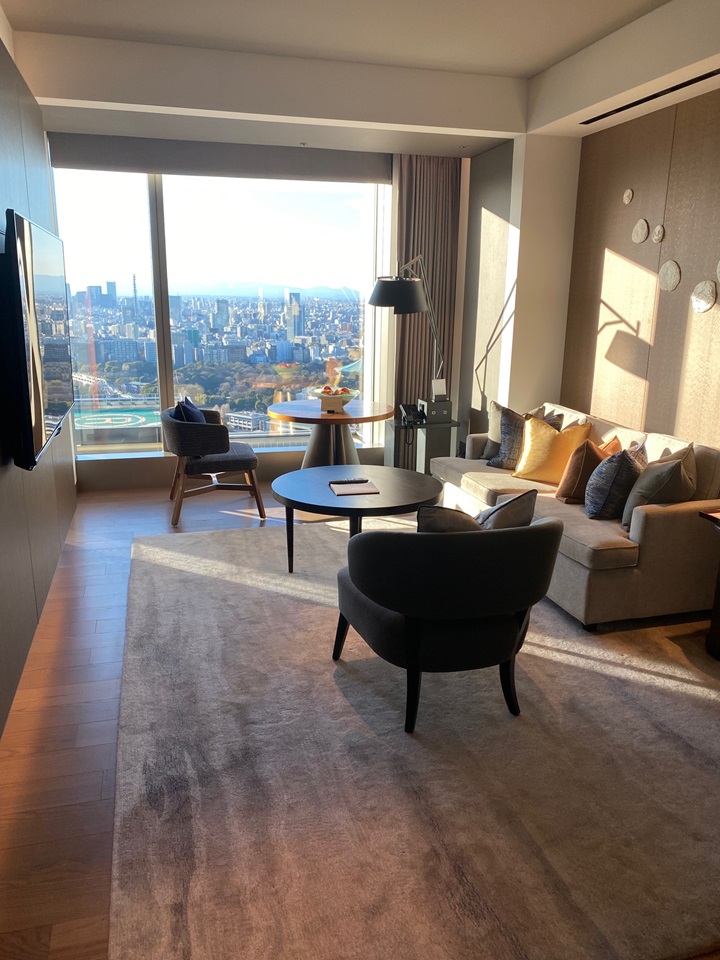 フォーシーズンズホテル東京大手町 Four Seasons Hotel Tokyo at Otemachi エグゼクティブスイート