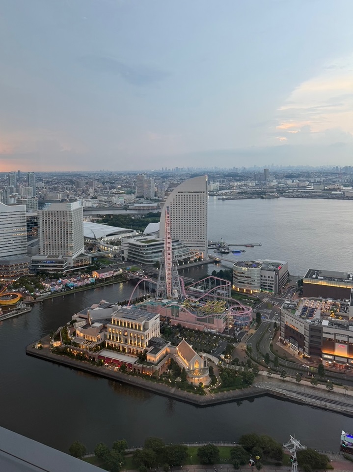 横浜北仲ノット レストラン スマーク SMAAK by Jacob Jan Boerma