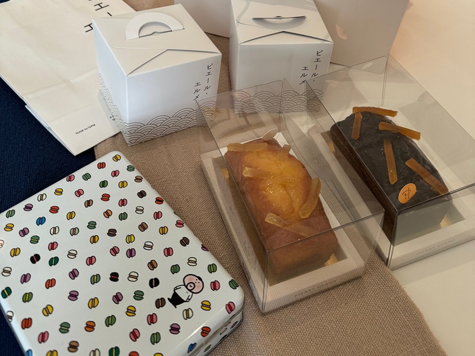 ピエール・エルメ・パリ PIERRE HERMÉ PARIS