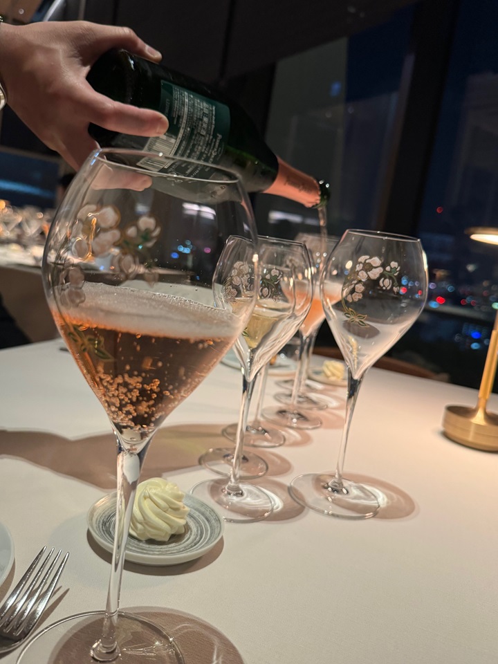 ペリエ・ジュエ ブラゾン・ロゼ Perrier Jouet Blason ROSE NV