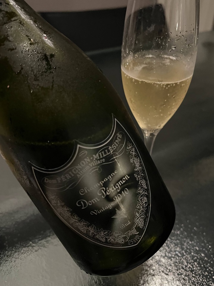 Dom Perignon vintage 2010 レディ・ガガ ドンペリニヨン