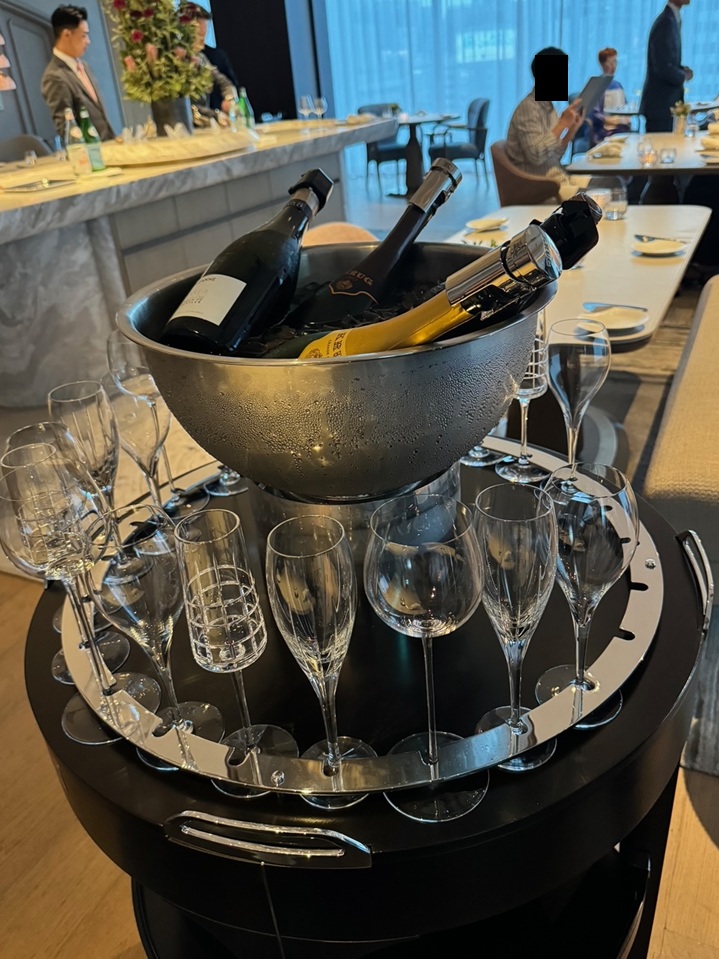 セザン SÉZANNE フォーシーズンズホテル東京丸の内