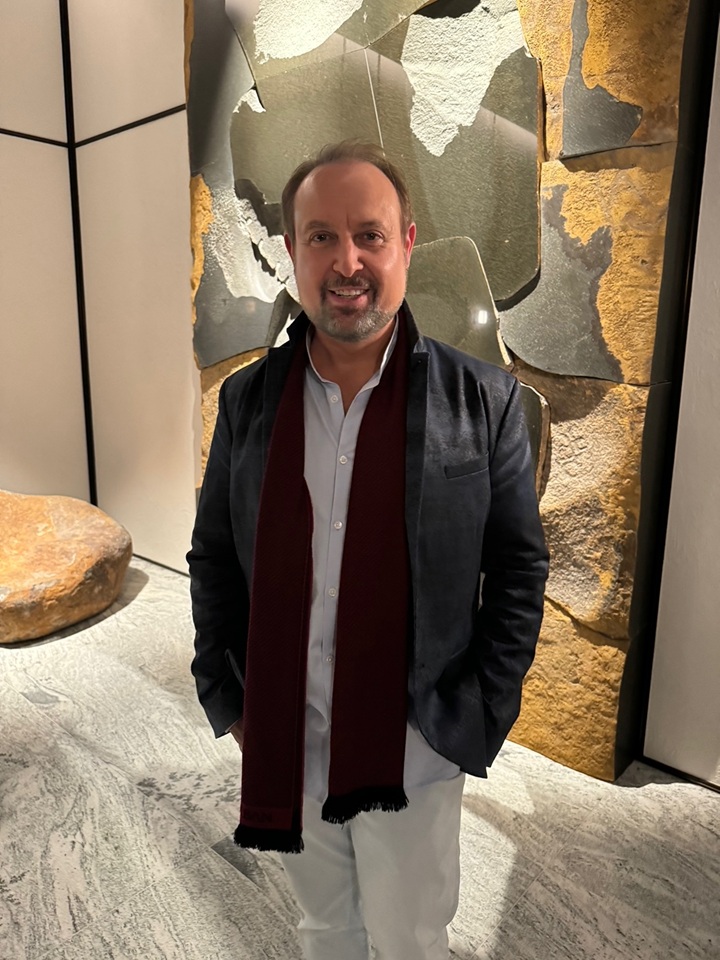 ワインの季節、生産者と語らう Apple社元重役「Xander Soren」、そして