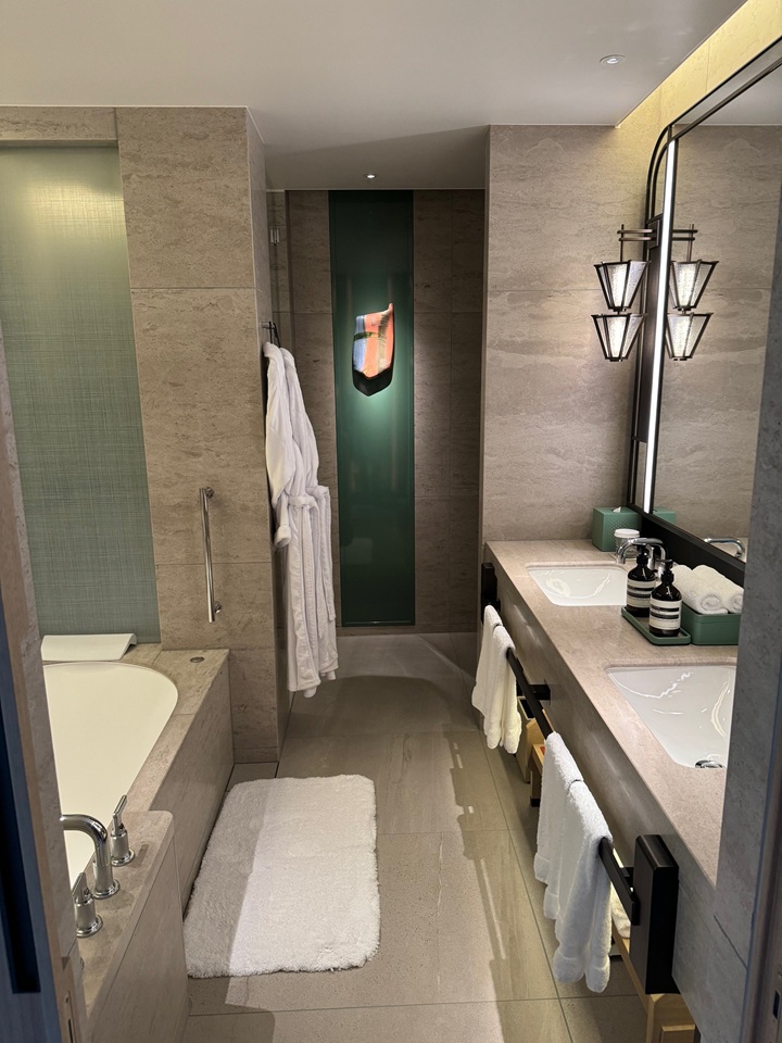 ウォルドーフ・アストリア大阪 Waldorf Astoria Osaka