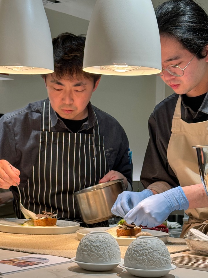 L’Unique labo リュニック・ラボ 濵野雅文シェフ